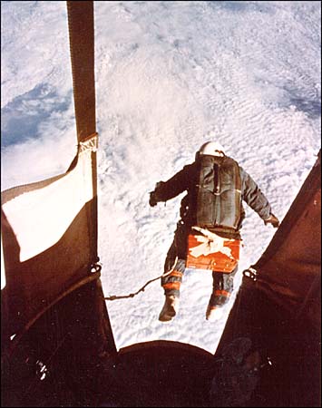 O salto de Joe Kittinger